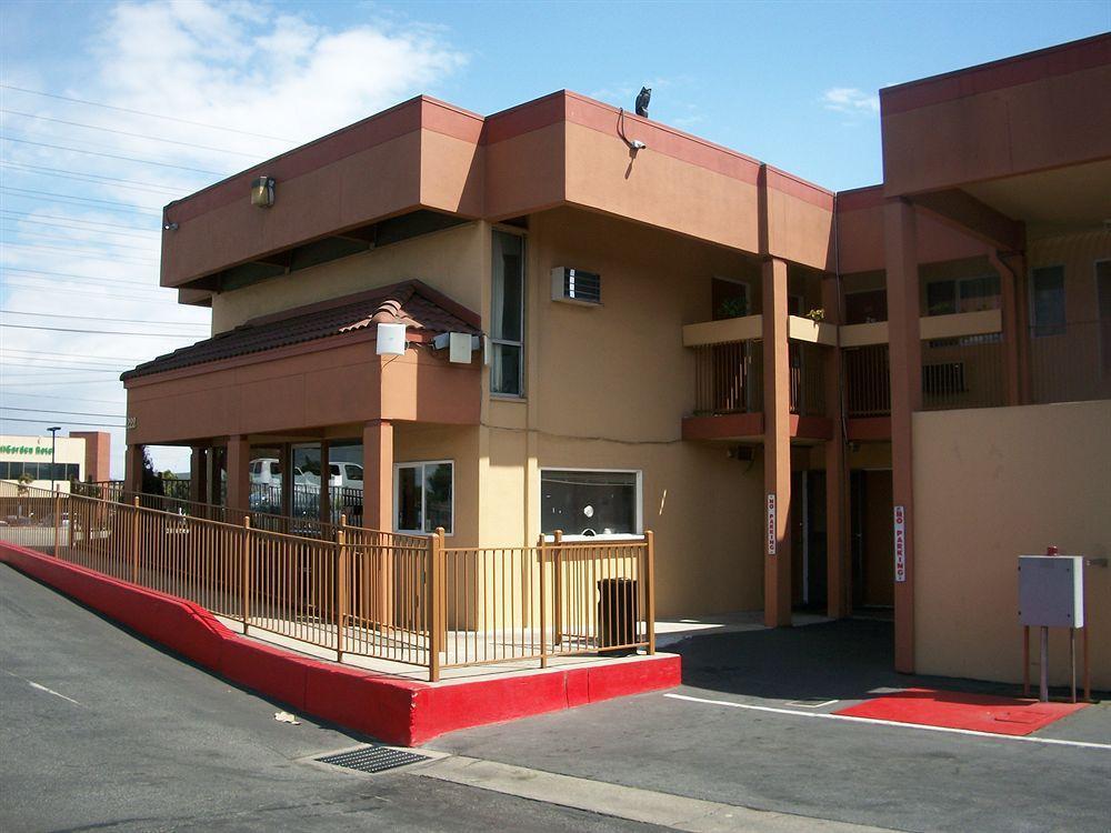 Rodeway Inn South San Francisco Airport Exterior photo